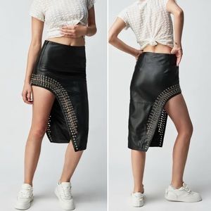 NWT Understated Leather Free People Asymmetrical Black Grommet Skirt size large